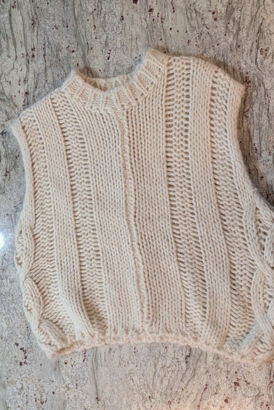 Zara Cream Chunky Knit Sweater Vest High Neck Size Medium Alpaca & Wool Blend